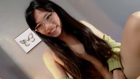 slut4attention online show from June 9, 9:20 am