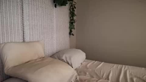 slut online show from September 28, 4:16 pm