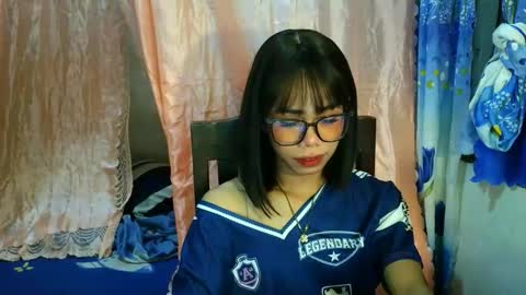 sluttypatotie online show from March 7, 2:50 pm