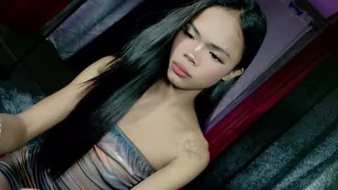 Snapshot of slutxcums_farrah69 chatting on October 21, 6:11 pm Dont forget to follow me give me thumbs upIm a New kataluna online show from October 21, 6:11 pm
