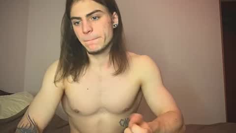 Gus online show from February 4, 3:26 pm