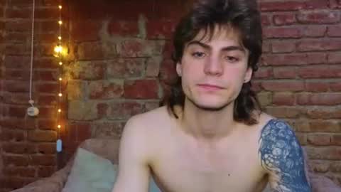 Gus online show from July 28, 1:54 pm