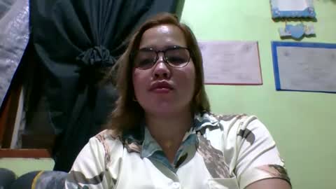 Lovewella online show from May 7, 2:46 pm