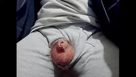 Small Hairy Uncut online show from January 29, 1:16 am