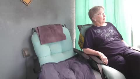 Daddy online show from January 18, 1:53 pm