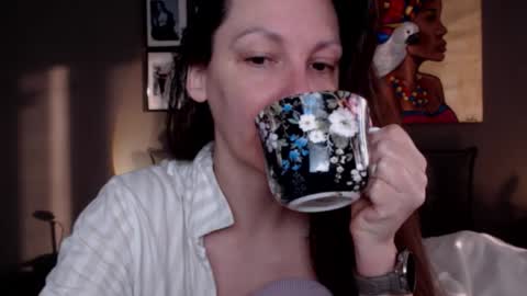 Anna no bbbbybybbabebyy just Anna. And dont call me mom please. online show from February 3, 6:40 am