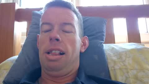 smallville456 online show from March 19, 9:26 am