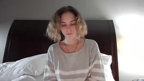 Your Fave Domme online show from December 18, 12:22 pm