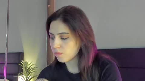 Bella online show from October 11, 9:14 am