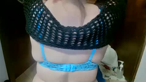 Smile Fa Me online show from February 3, 2:13 pm