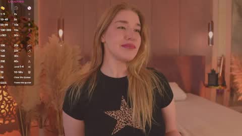 Mia online show from April 9, 6:06 am