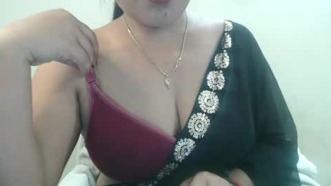 smiley online show from April 1, 12:50 pm