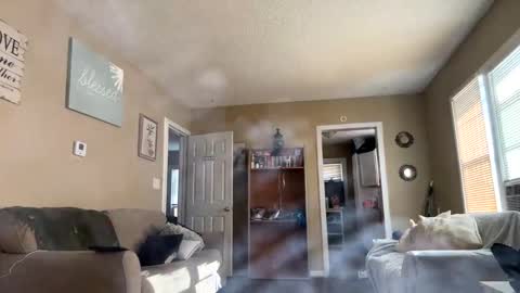 Smiley Mylie online show from December 1, 5:37 pm