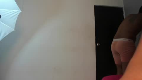 JONH SMITH AND ALIX SMITH online show from July 28, 4:39 pm