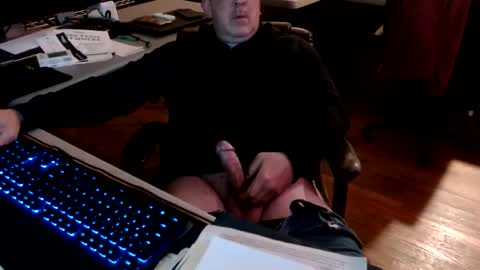 smly online show from November 18, 11:37 pm