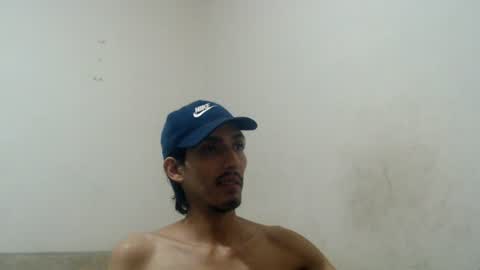 snackontime19 online show from June 17, 5:23 am