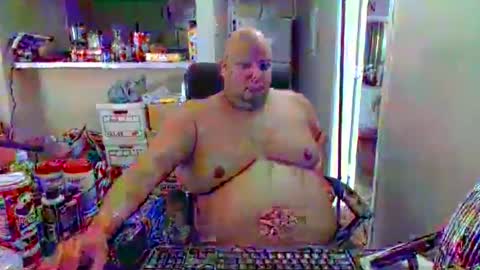 snapshot5x online show from May 17, 6:39 pm