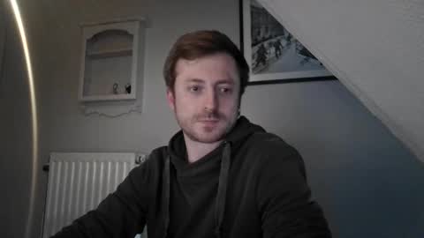 snoecks online show from April 20, 6:00 pm