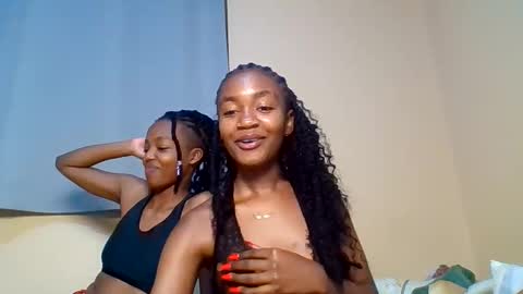 Snowie eyes online show from November 14, 11:06 pm