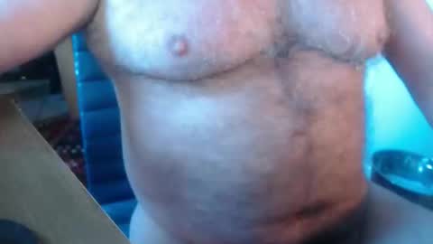 Snapshot of snudge432 chatting on September 22, 7:34 am snudge432 online show from September 22, 7:34 am