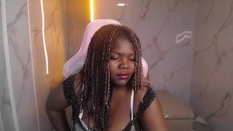 soffia_b online show from September 24, 3:24 am