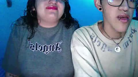 soffje00 online show from September 29, 6:23 am