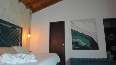 Sofi online show from November 14, 11:34 am