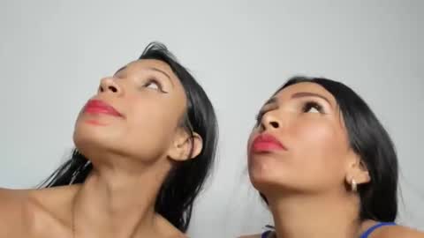 sofia_and_sara online show from January 13, 10:13 pm