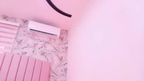 sofia gomes online show from February 14, 12:30 pm