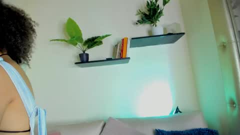 S O F I A  online show from April 13, 8:35 pm