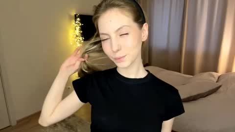 Sofia online show from April 17, 2:30 pm