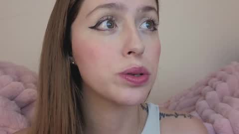     online show from September 18, 3:54 am