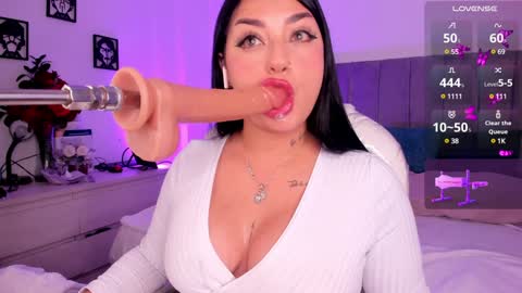 sofia  online show from February 3, 2:14 am