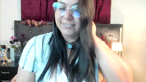 sofia_sorceress online show from December 2, 1:15 am