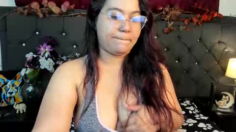 sofia_sorceress online show from September 16, 1:46 pm