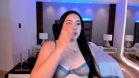 Sofia caramel online show from November 19, 8:18 pm