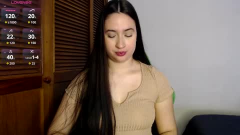 Snapshot of sofiaduque_26 chatting on September 16, 8:45 pm sofiaduque_26 online show from September 16, 8:45 pm