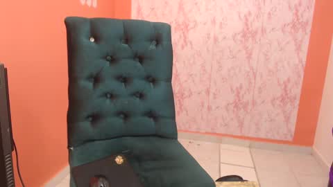 love online show from March 9, 1:35 am