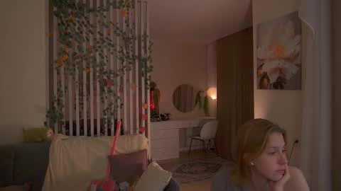 Sofia Help me overcome shynes with 100 thumbs up online show from December 17, 8:48 pm