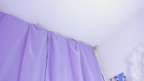 Sofia online show from February 3, 4:33 pm