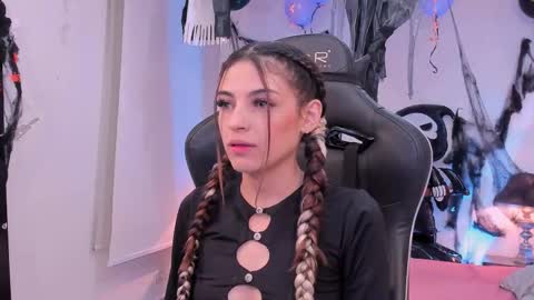 Sofia  Help me reach 5K followers  online show from October 16, 8:29 pm