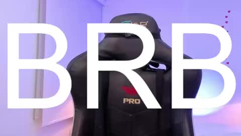 Sofia  Help me reach 5K followers  online show from September 12, 12:23 am