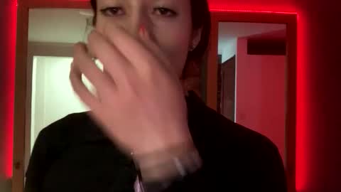 Sofi online show from December 16, 3:46 am