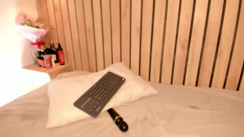 Sofie online show from December 5, 9:23 pm