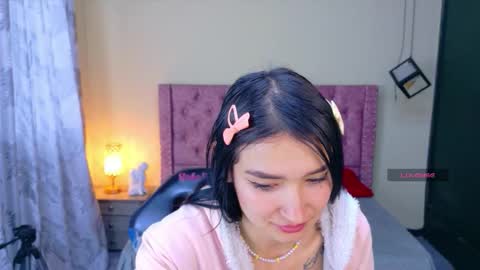 sofii_cute01 online show from February 17, 12:15 pm