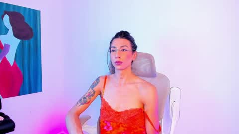 Sofi online show from June 5, 5:18 pm