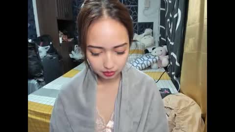 Angel online show from November 8, 3:15 pm