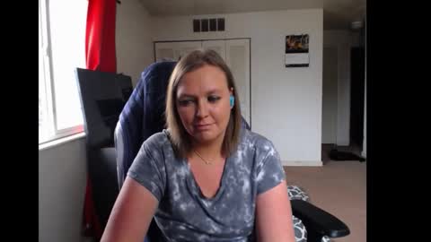 Rose online show from November 5, 8:55 pm