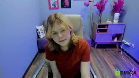 softflame online show from November 23, 10:46 am