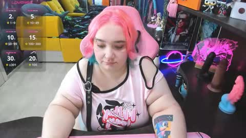 Sofie online show from December 3, 2:12 am